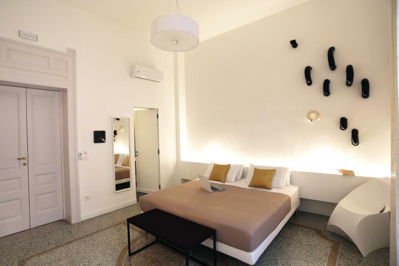 Re Ruggero Rooms Reggio Calabria Exterior photo